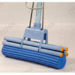 دکمه مهار کننده در انتهای غلتک ها